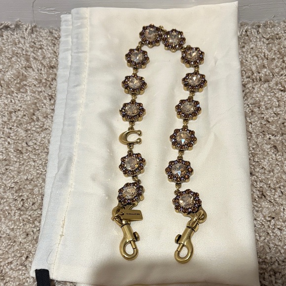 Coach Short Jewelry Chain - Picture 1 of 3